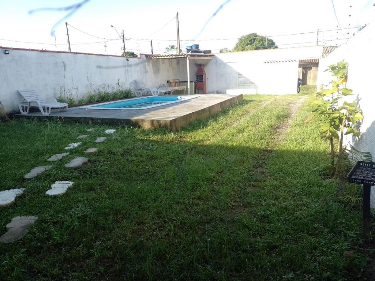 Vila agradável com piscina. Villa Peruíbe Esterno foto